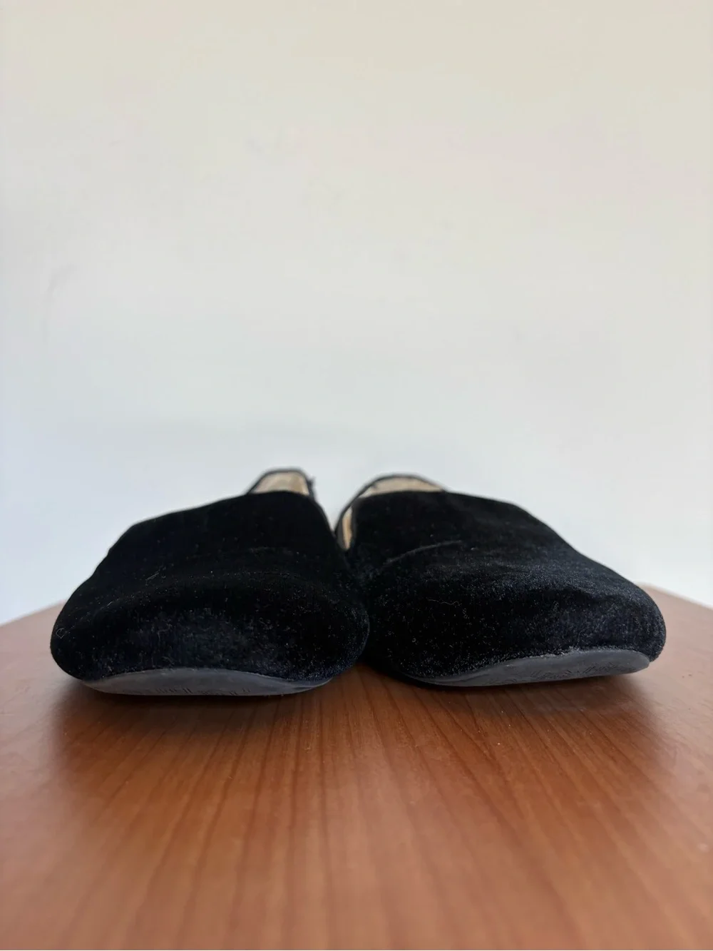 Birdies The Starling Velvet Slipper Flats in Black Size 6.5
